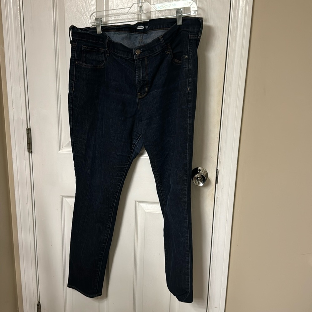Old Navy dark wash skinny jeans size 18